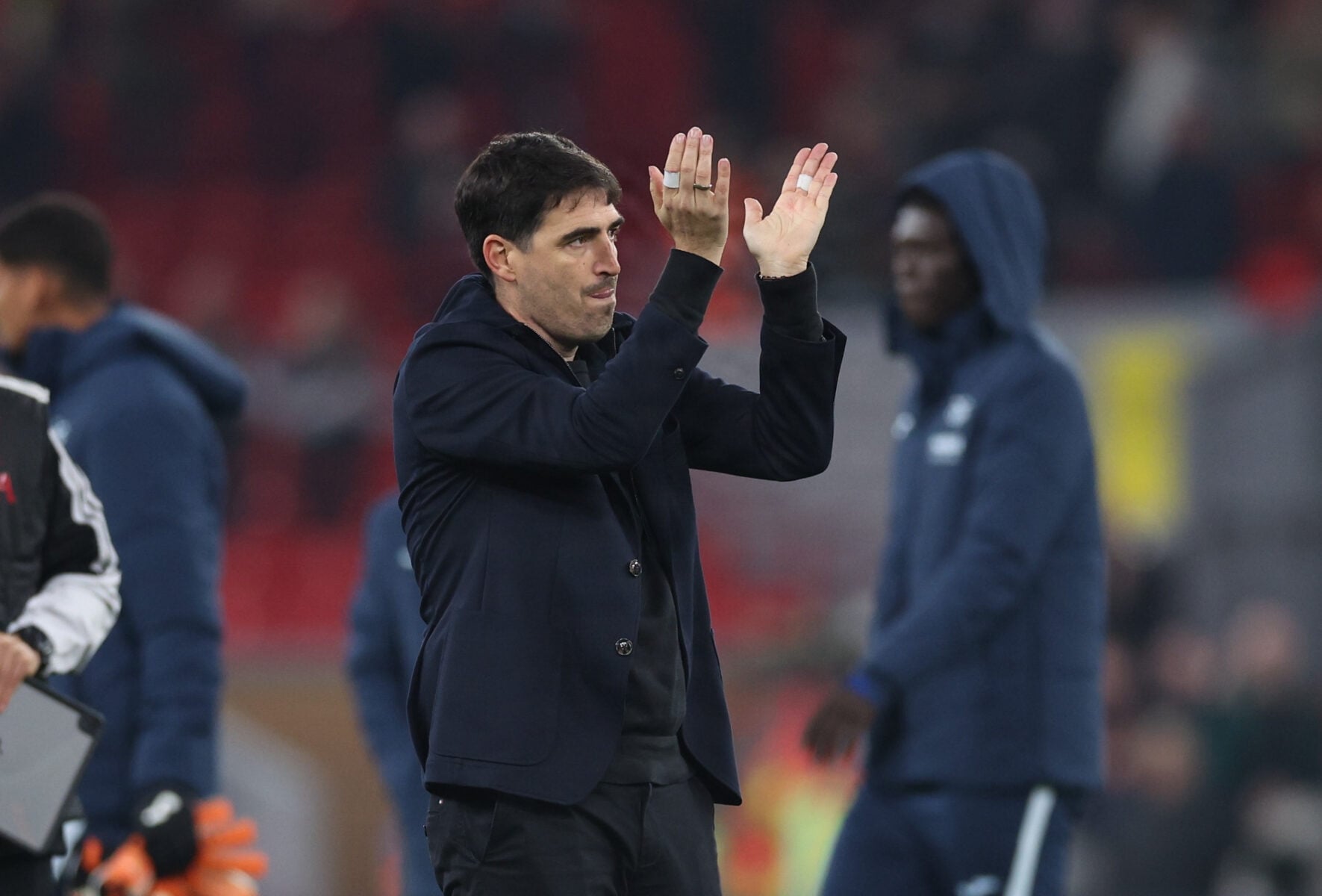 Liverpool-manager Andoni Iraola vil ikke kommentere på rygterne om et muligt skifte til Anfield for det mexicanske stortalent Gilberto Mora.
