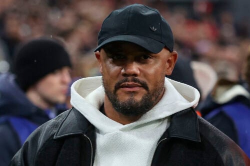 Vincent Kompany er fragtet på hospitalet.