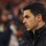 David Raya har ikke lagt skjul på, at han gerne vil prøve kræfter med spansk fodbold på et tidspunkt i karrieren. Nu reagerer Mikel Arteta.