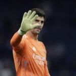Thibaut Courtois forlænger.