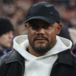 Bayern Münchens cheftræner, Vincent Kompany, er i stabil tilstand efter at være kollapset under en træning fredag.