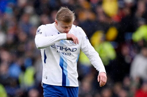 Erling Haaland er ikke med for Manchester City.