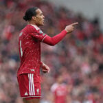 Liverpool har fortsat Borussia Dortmunds Nico Schlotterbeck på radaren, mens klubben forbereder sig på fremtiden uden Virgil van Dijk.