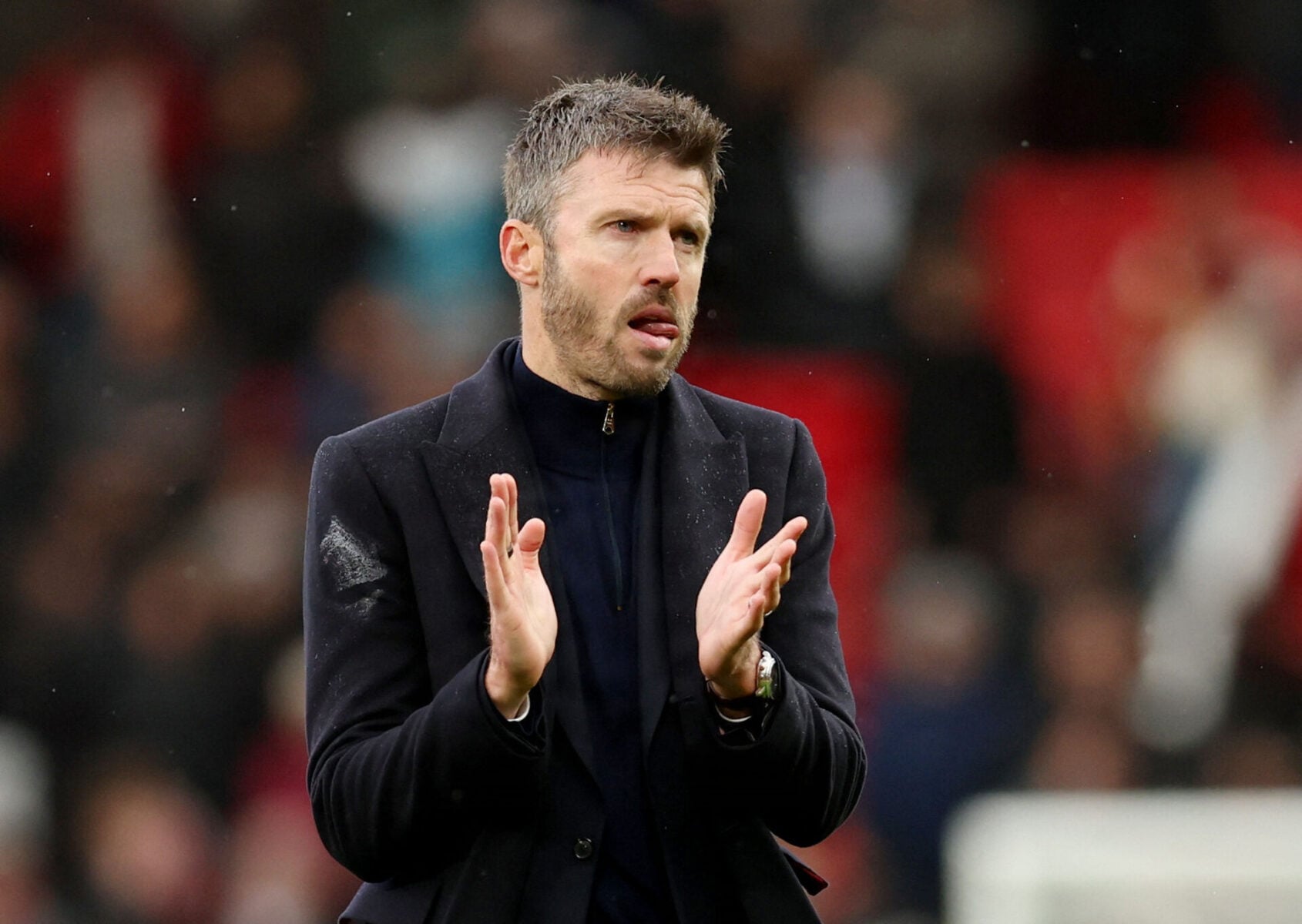 Michael Carrick bør erstattes.