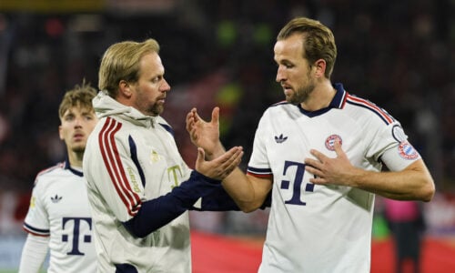 Harry Kane har for alvor mulighed for at skrive sig ind i fodboldhistorien ved Ballon d'Or, hvilket Bayern München håber meget på.