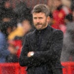 Manchester Uniteds ledelse holder angiveligt møder på klubbens træningsanlæg Carrington for at drøfte fremtiden for cheftræner Michael Carrick.