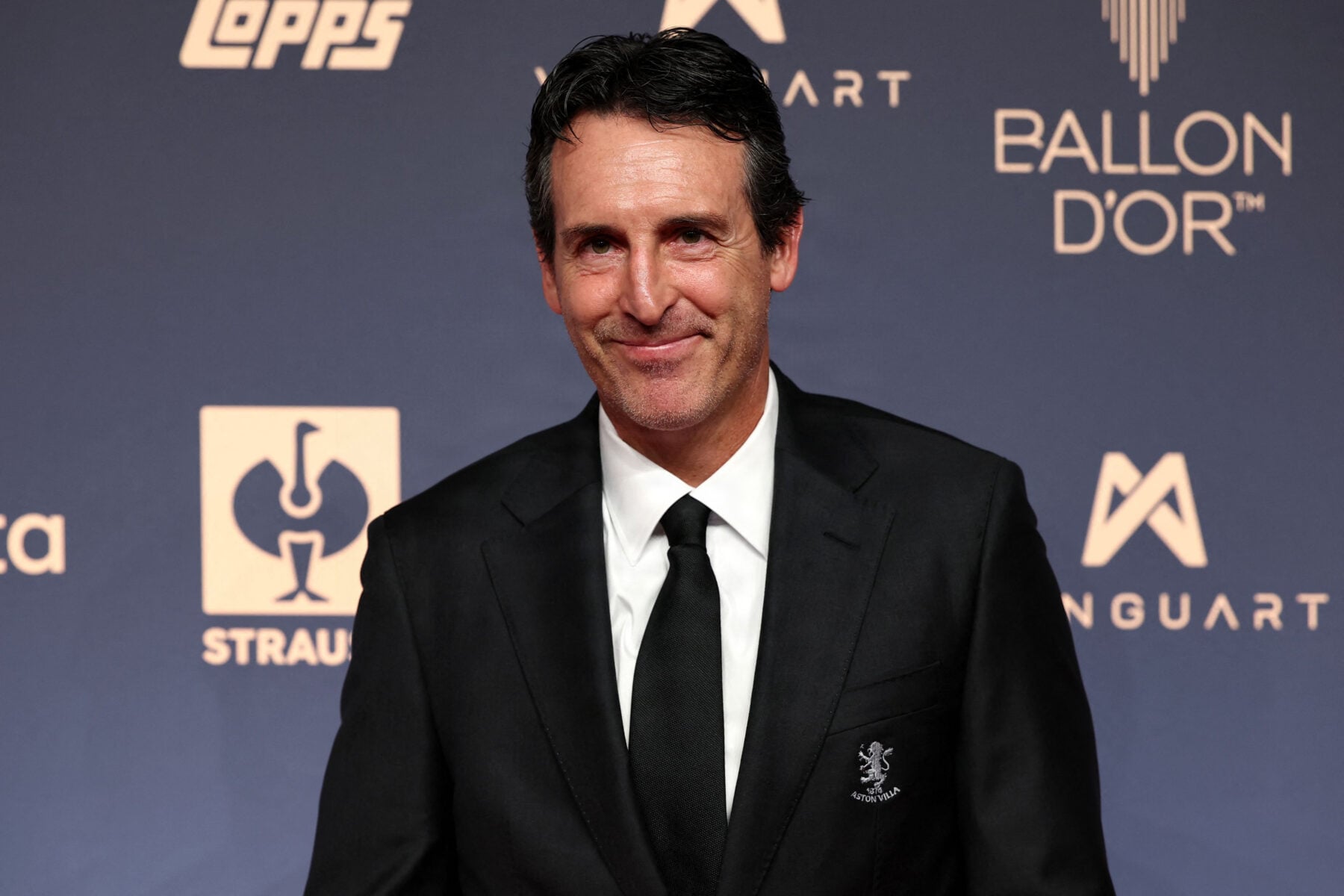 Unai Emery er ifølge The iPaper åben for at forlade Aston Villa, hvis Manchester United tilbyder ham jobbet som Michael Carrick-afløser.