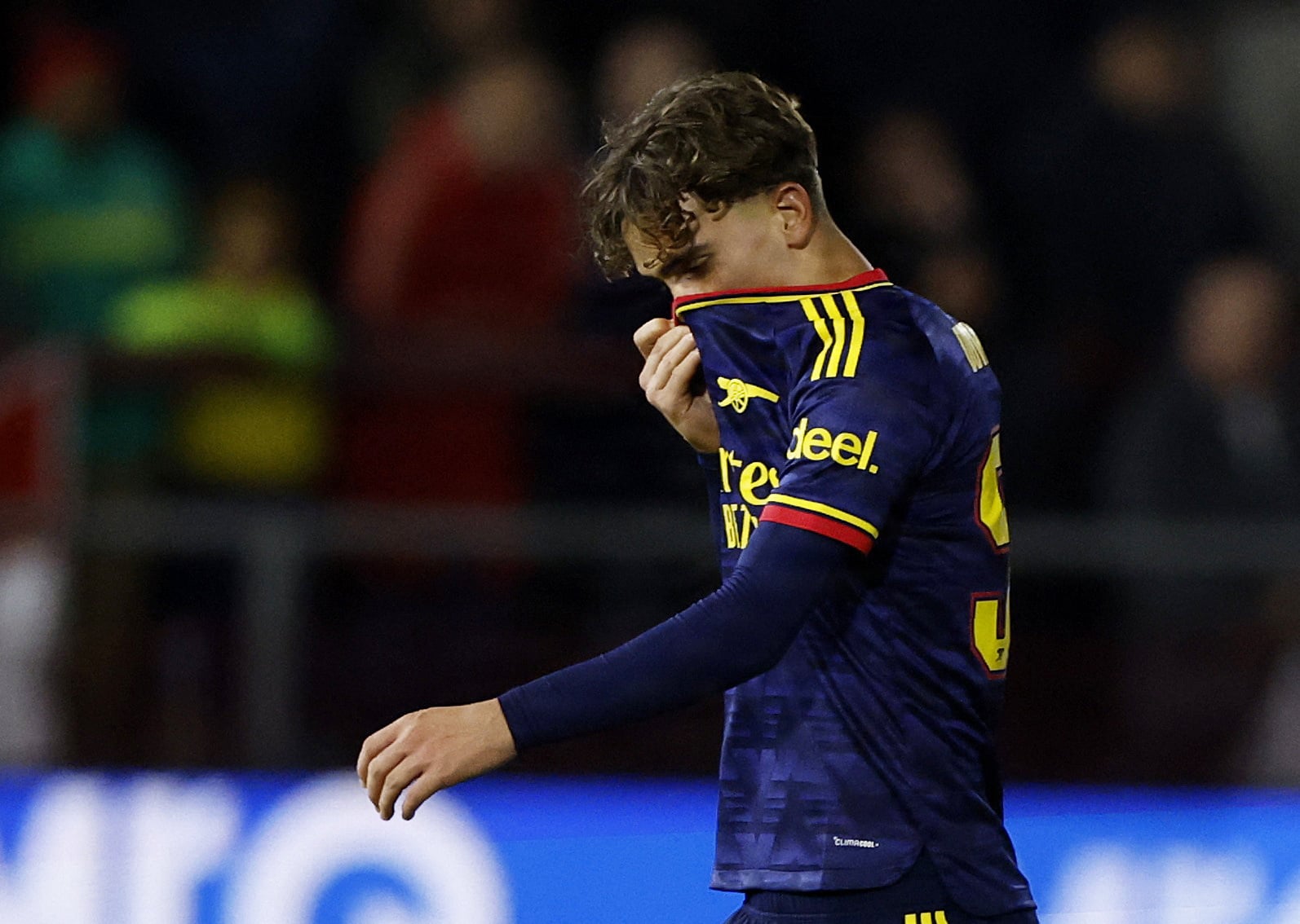 Arsenal må undvære stortalentet Max Dowman i de kommende kampe, efter at klubbens forsøg på at få omstødt hans røde kort er blevet afvist.