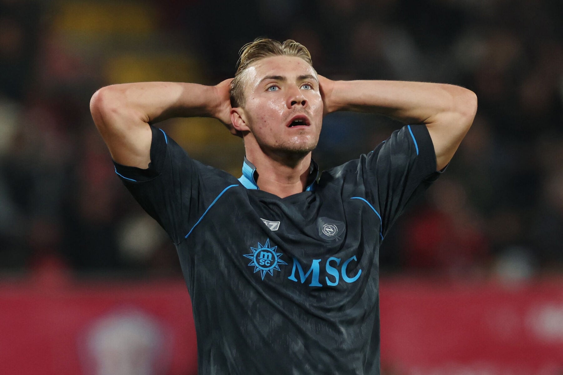 Rasmus Højlund har fået en kontant besked af træner Allegri i Napoli.