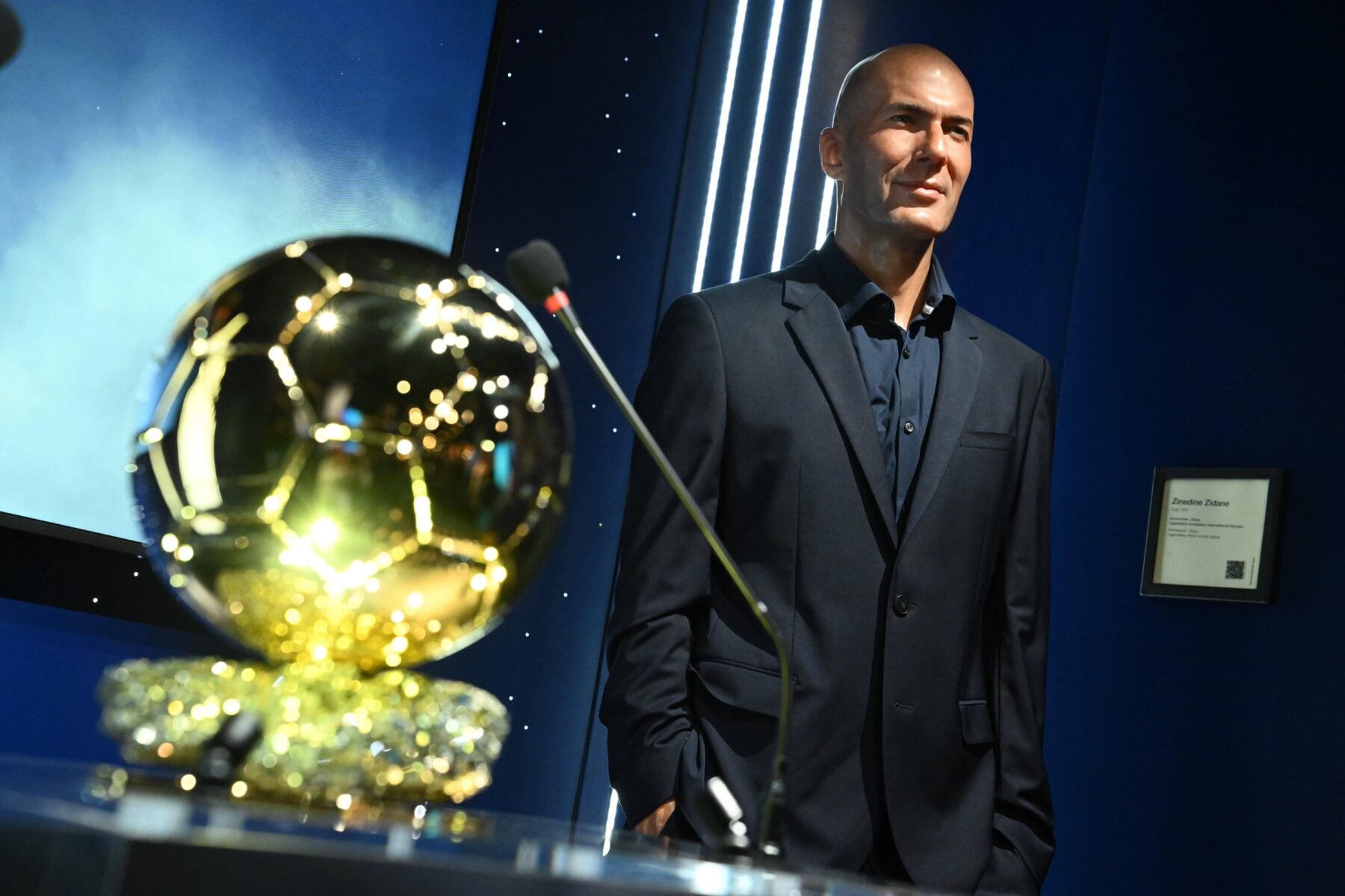 Fodboldens største stjerner samles mandag aften i London, hvor årets Ballon d’Or-ceremoni løber af stablen på det ikoniske London Palladium.