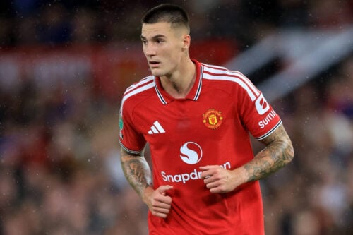 Manchester United mangler en naturlig førsteangriber, da Benjamin Sesko risikerer at misse resten af kalenderåret. Her er tre bud.